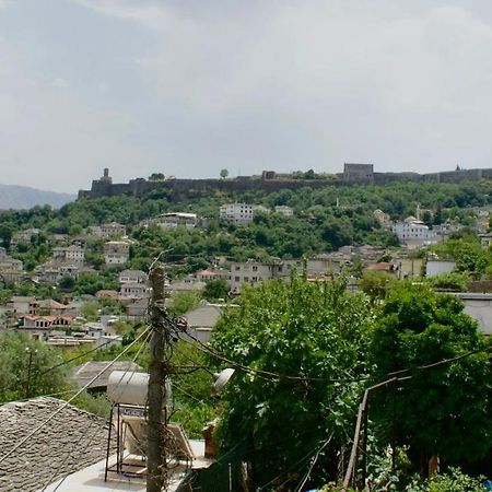 Guesthouse Bazzar Gjirokastër Extérieur photo